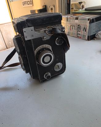 yashica mat 124