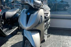 Piaggio Beverly 300