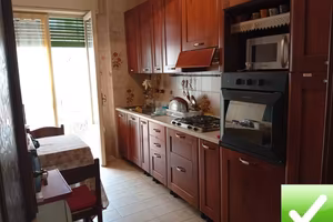 Appartamento Arredato Viale Calabria 100 Mq