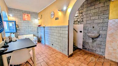 Zona La Quercia - Bilocale su due livelli