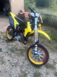 Suzuki valenti 50