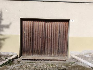 portone garage legno 