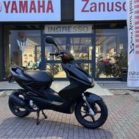 Yamaha Aerox 50 scooter 50 motore 2T Aerox