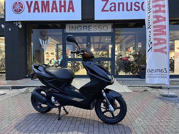 Yamaha Aerox 50 scooter 50 motore 2T Aerox