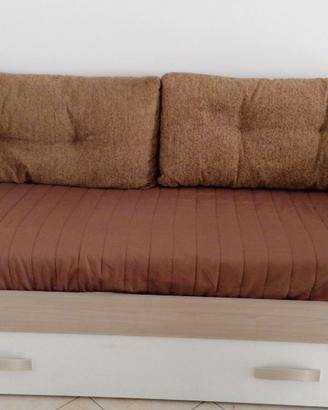 Letto doppio a scomparsa nuovo + comodino.
