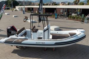 Gommone Master 630 fishing