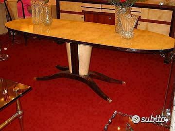 1950 Tavolo ovale Arch. Osvaldo Borsani. Design