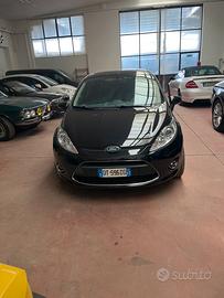 Ford fiesta 1.2 anno  2009