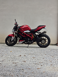 Ducati 848 streetfighter del 2012