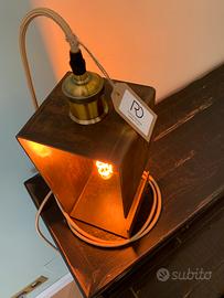 Lampada da tavolo/comodino