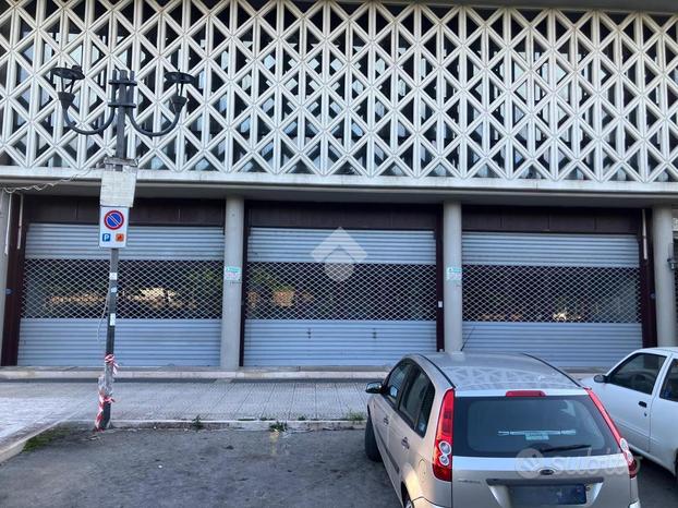 NEGOZIO A FOGGIA