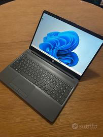 HP 255 G8 – Ryzen 5