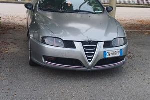 Alfa romeo gt - 2024