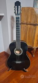 Chitarra classica nera