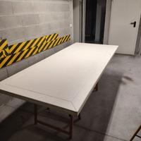 Tavolo per feste bianco laccato