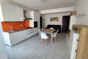 Appartamento ristrutturato e arredato strada parco