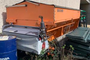 Spargisale e lama da neve