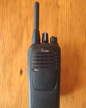 Radio ICOM 