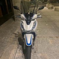 Honda sh 125 abs