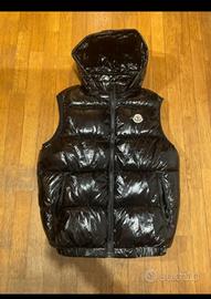 smanicato Moncler 