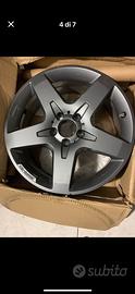 Cerchi in lega nuovi Mercedes AMG 18”