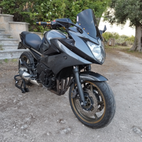 Yamaha XJ6 diverson 600 A2 depo a libretto