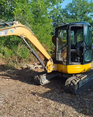 Escavatore CAT 304