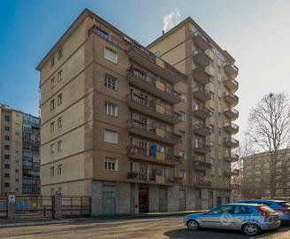 Ampio Quadrilocale Luminoso - Torino € 159.000