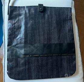 Borsa a tracolla  marchiata