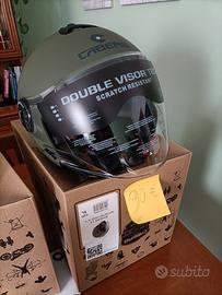 casco jet verde oliva 