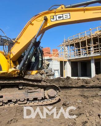 JCB JS235HD