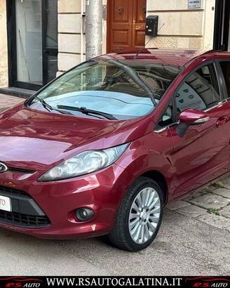 Ford Fiesta 1.4 5 porte GPL Titanium