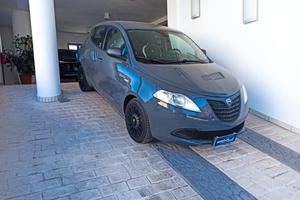 Lancia Ypsilon 1.2 69 CV 5 porte elefantino