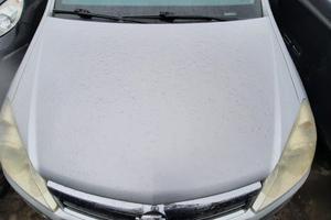 OPEL ASTRA STATION WAGON 2008 - COFANO ANTERIORE