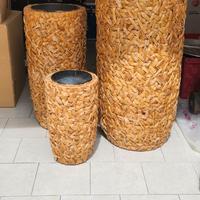 Tris di Vasi in Banano.