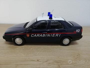 Alfa romeo 155 carabinieri 1:18
