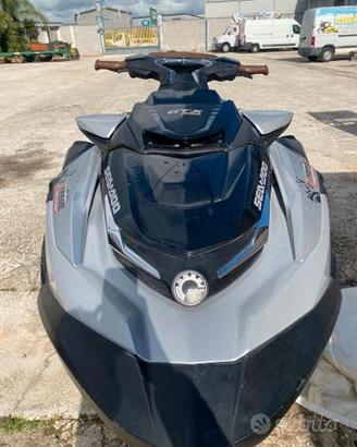 MOTO ACQUA Sea doo rxt2018