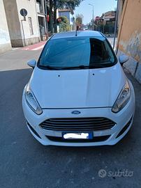 ford fiesta 1.5 tdi  titanium
