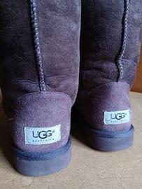 Stivali marroni donna UGG W7
