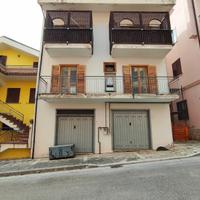 Appartamento arredato con garage