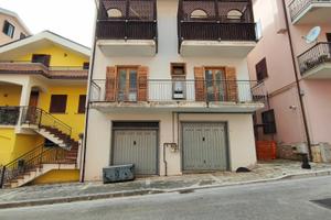 Appartamento arredato con garage