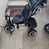Triciclo evolutivo Kinderkraft con maniglione 