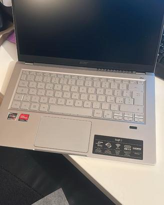 Acer Swift 3 - 14" Full HD, 16GB Memory - NUOVO