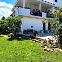 Casa Vacanze "Holiday House Aragona"