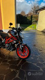 Ktm duke 390 a2