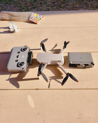 drone dji mini 4k combo