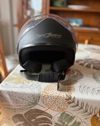 Casco nero