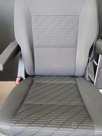 Sedile singolo originale VW Multivan T5 / T6