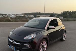 Opel Adam Rocks 1.2 70 CV Air