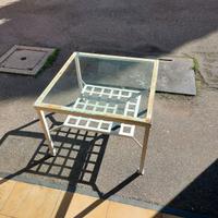 Tavolino in ferro e vetro